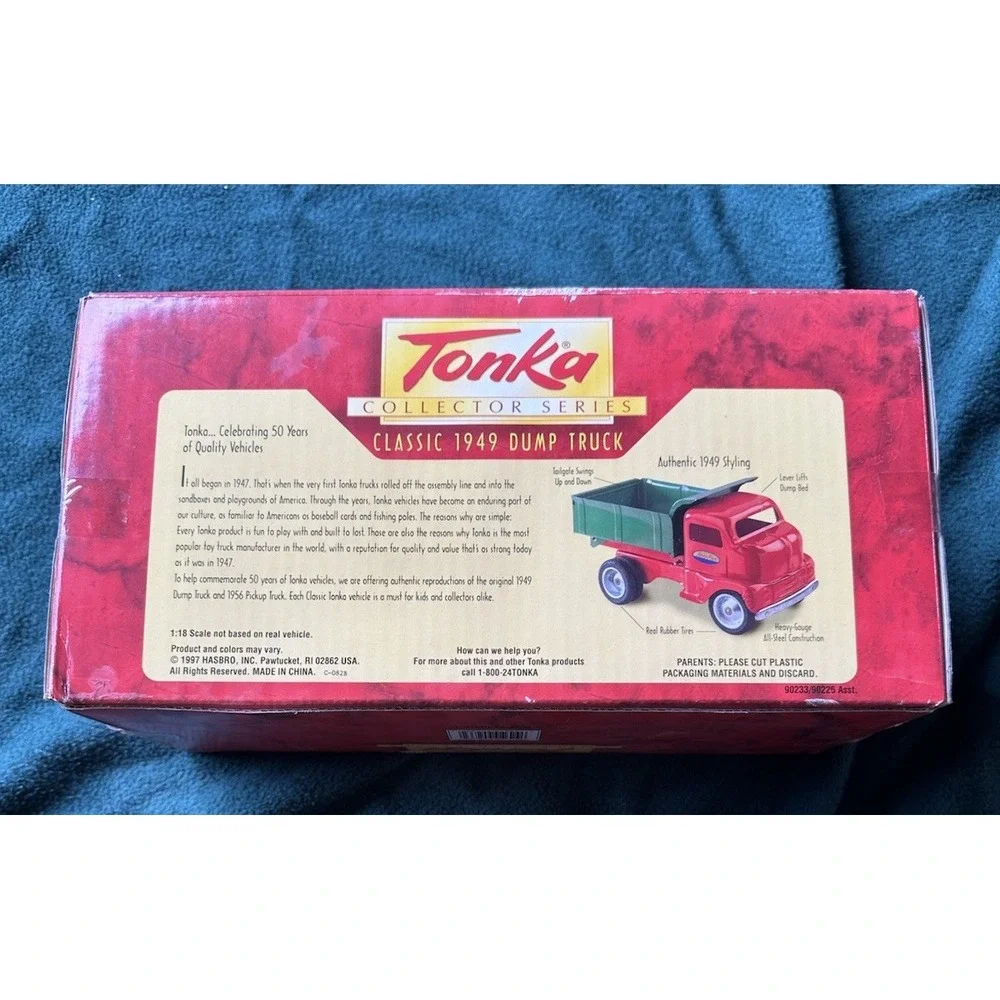 TONKA COLLECTOR SERIES CLASSIC 1949 DUMP TRUCK 1:18 50TH ANNIVERSARY 1997 NIB